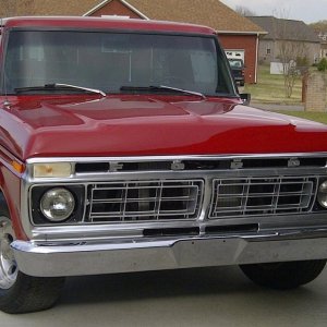 76 Ford F100