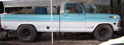 1969 F250 CS Right Side view w toolbox.jpg