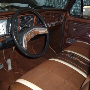 lariat interior