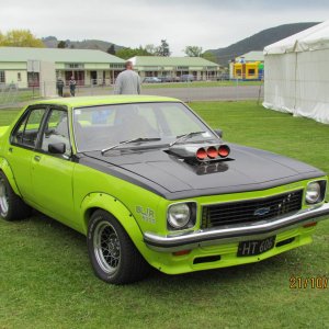 Holden torana SLR