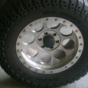 wheel before paintin rings (i already painted the cap)