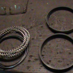 Piston ring installation
