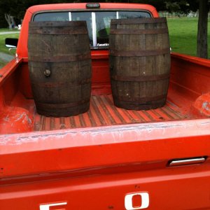 oak_barrels_001