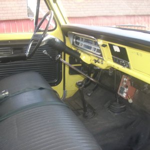 72_ford_flareside_022