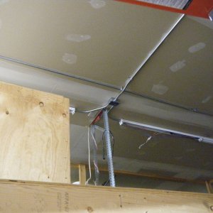 Garage_lights_0071