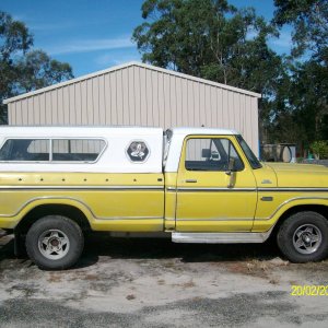 RHD Ford F100 Custom XLT LWB(LongBed) 4x4