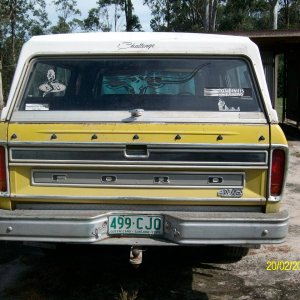 RHD Ford F100 Custom XLT LWB(LongBed) 4x4