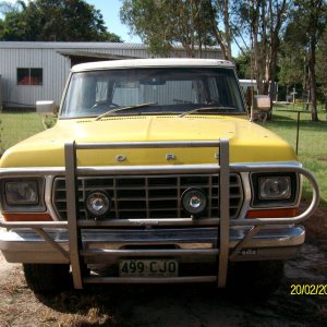 RHD Ford F100 Custom XLT LWB(LongBed) 4x4