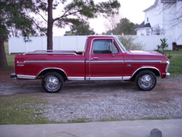 1973_Ford_F-100_Ranger_Mine_