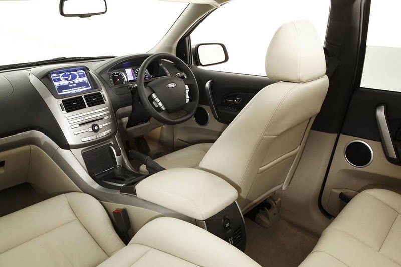 2012-ford-territory-interior-view