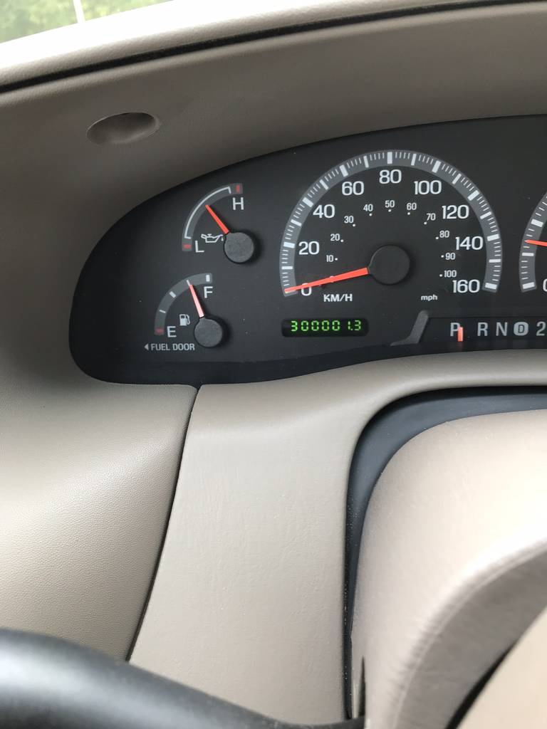 300,000KM