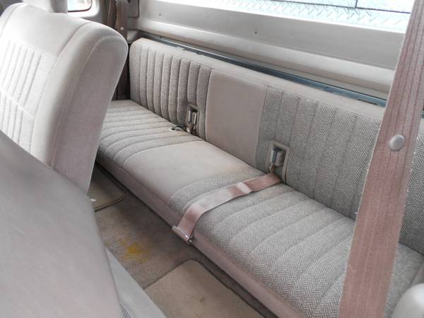 Cab_extra_seat