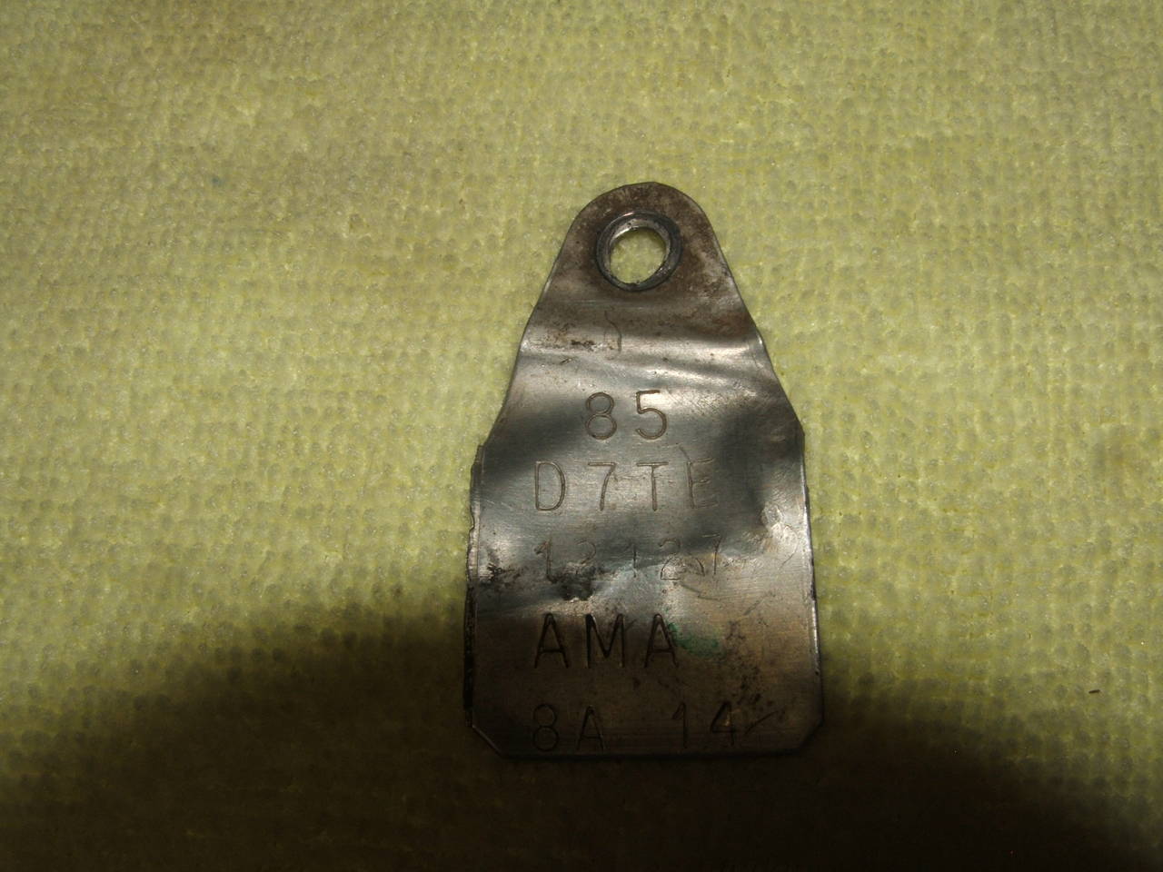 Distributor tag