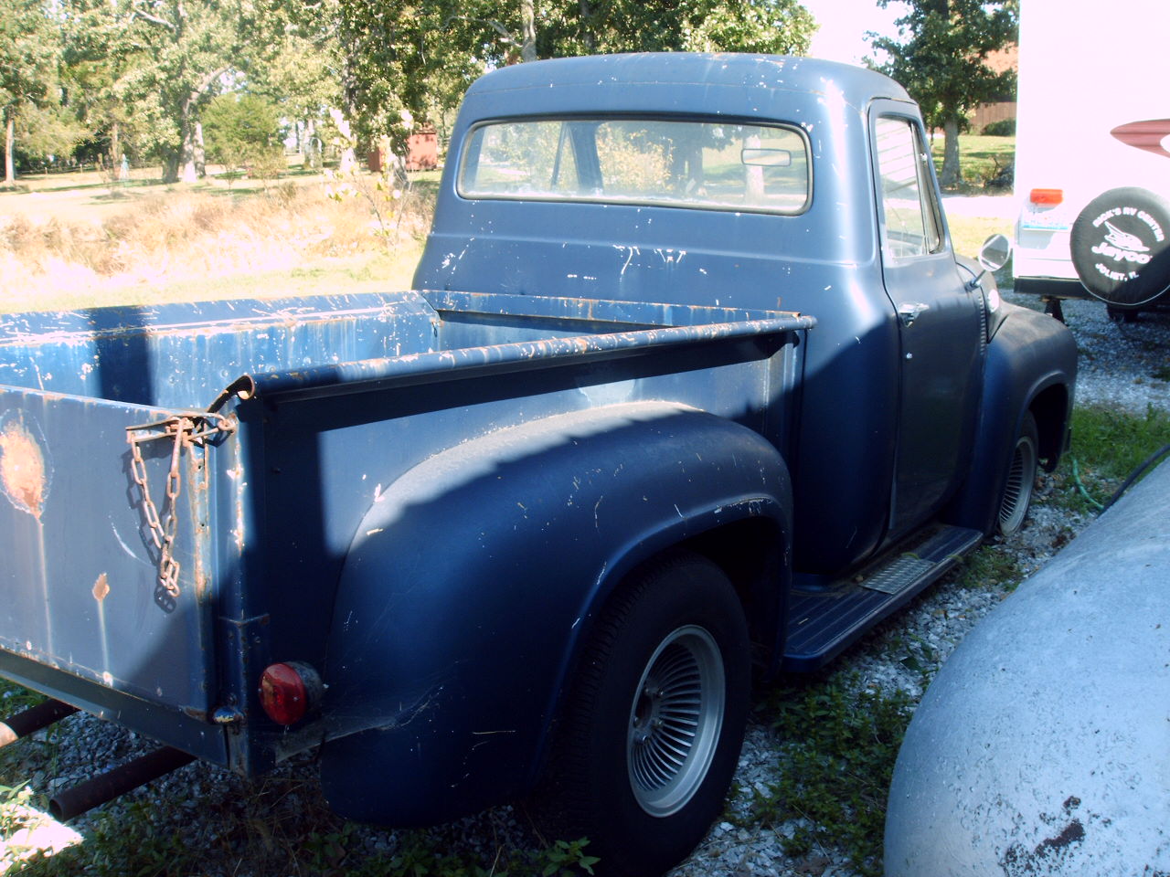 F100