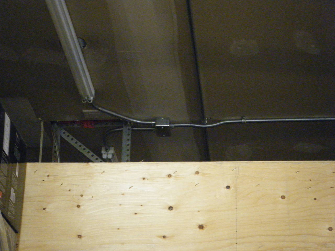 Garage_lights_017