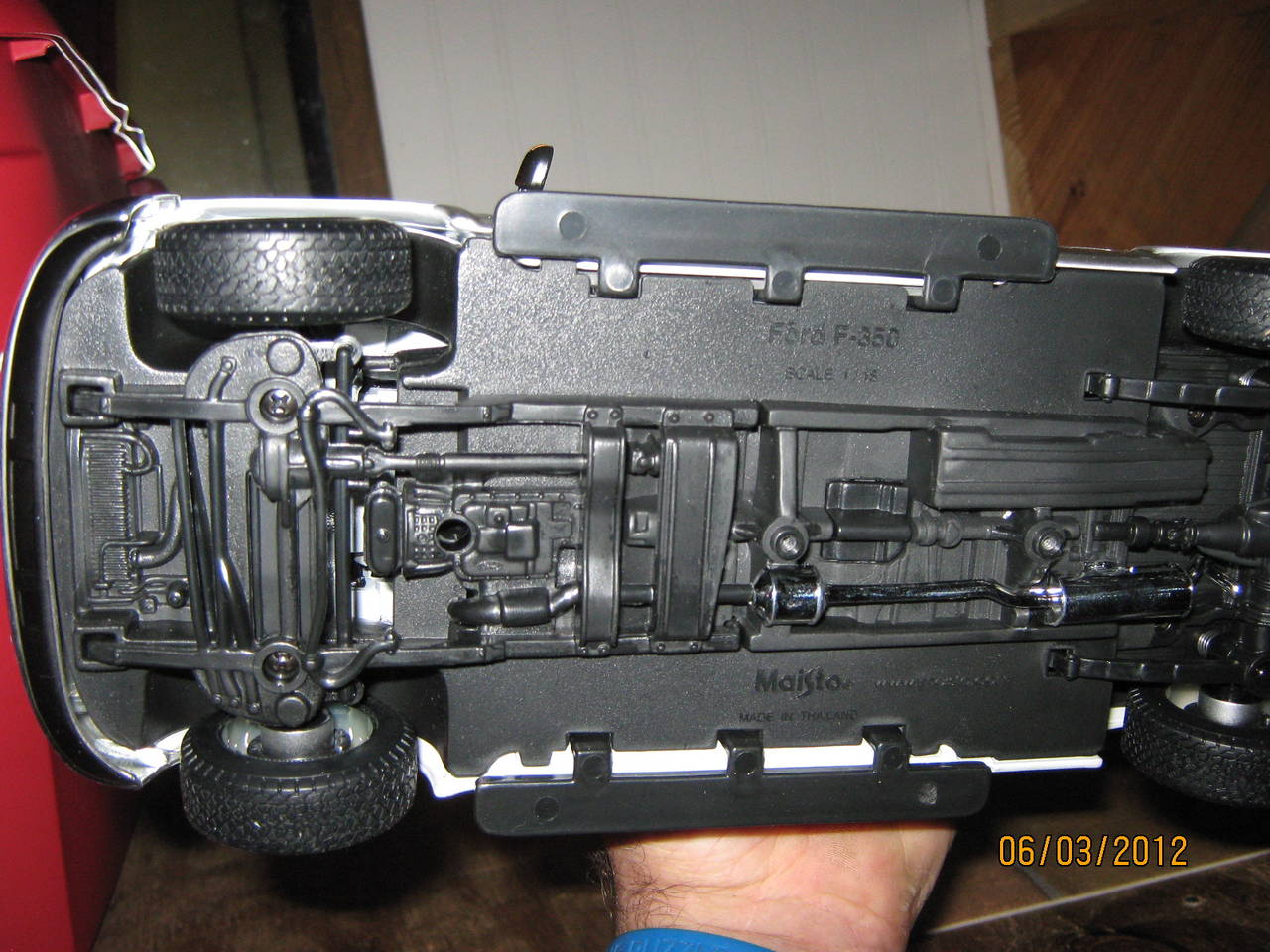 hood_open_006