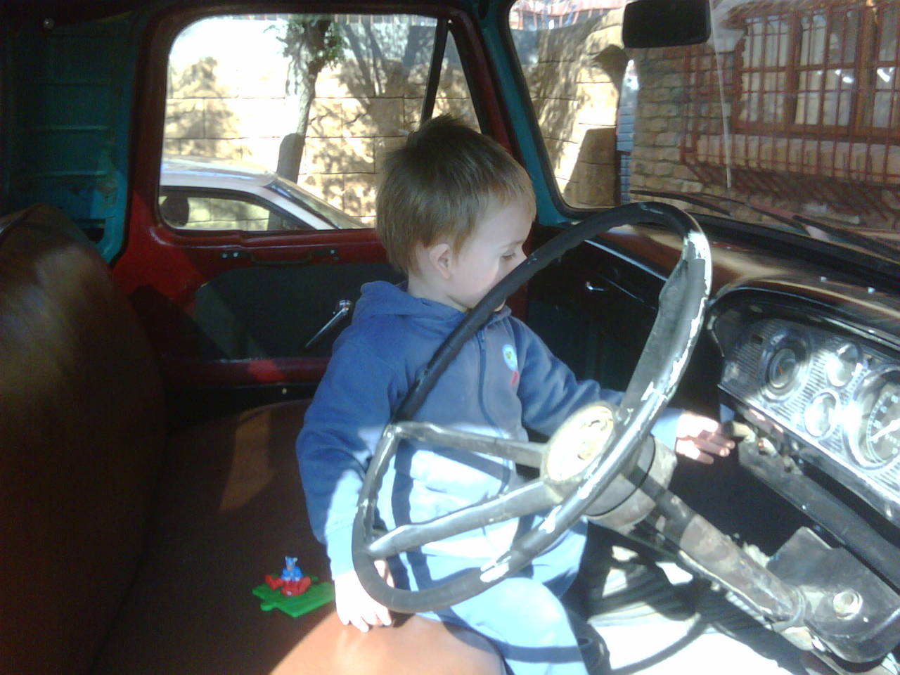 IMG00035-20100627-1117_00000