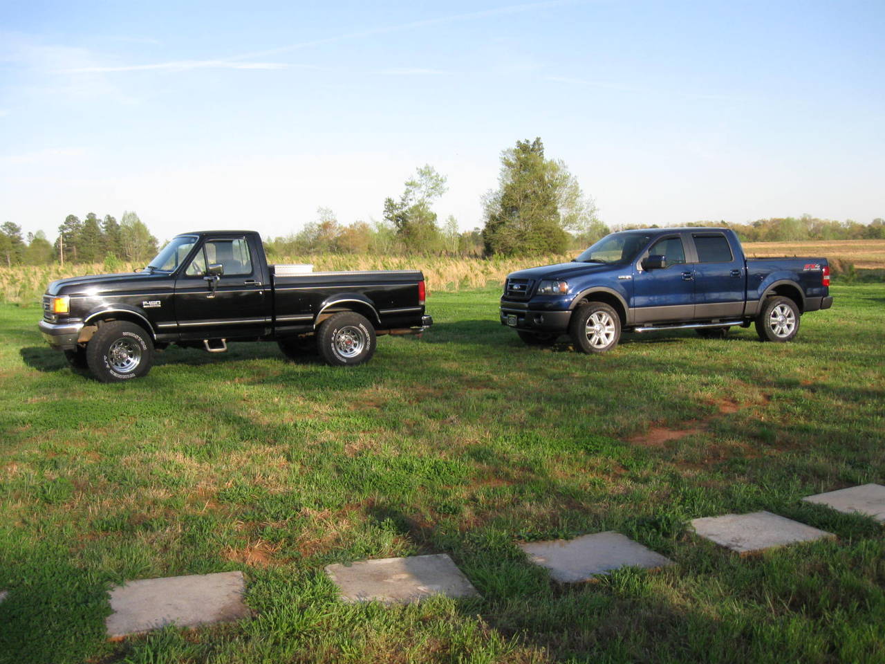 JohnnyBuck Trucks