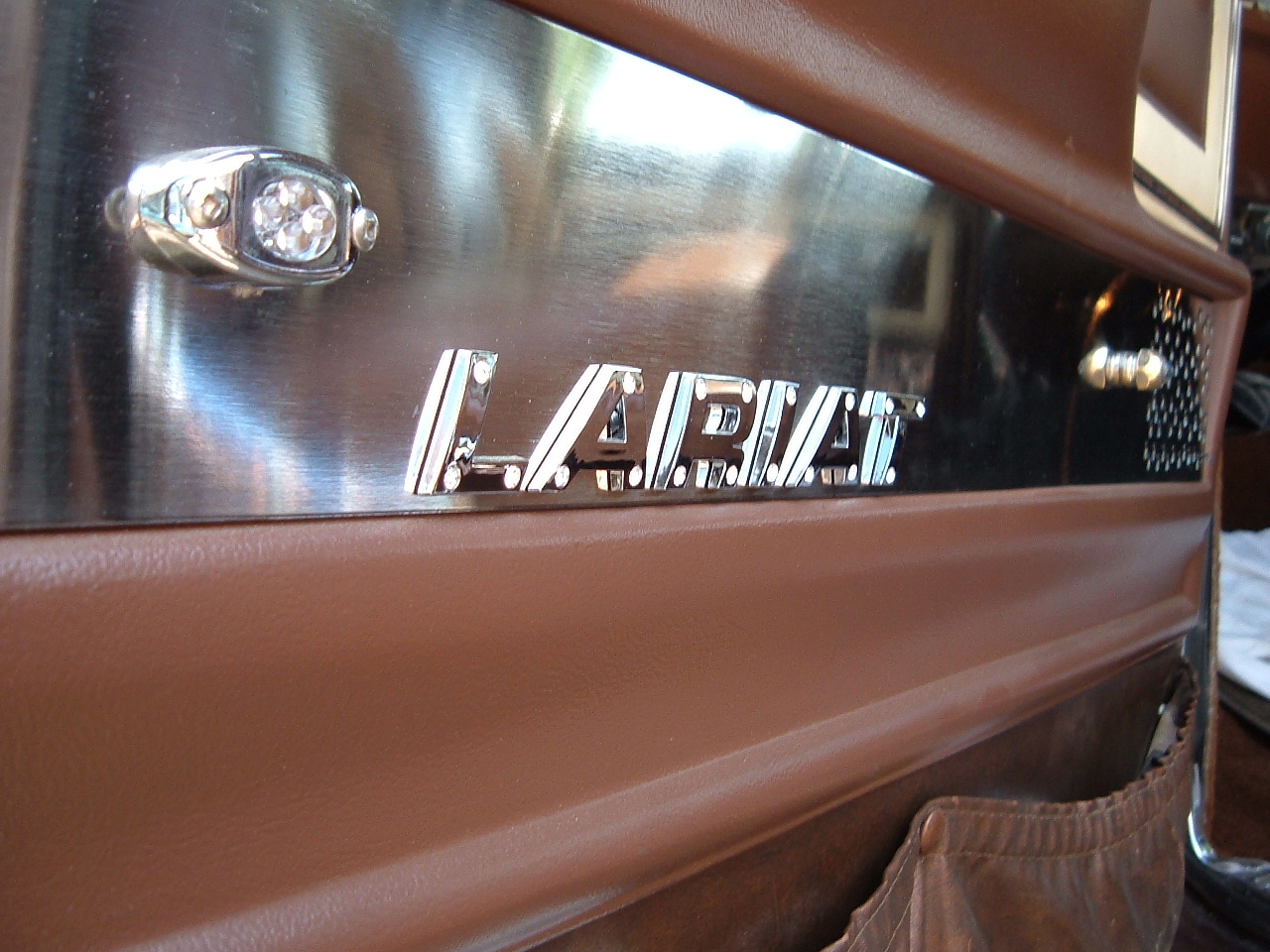 lariat door panel