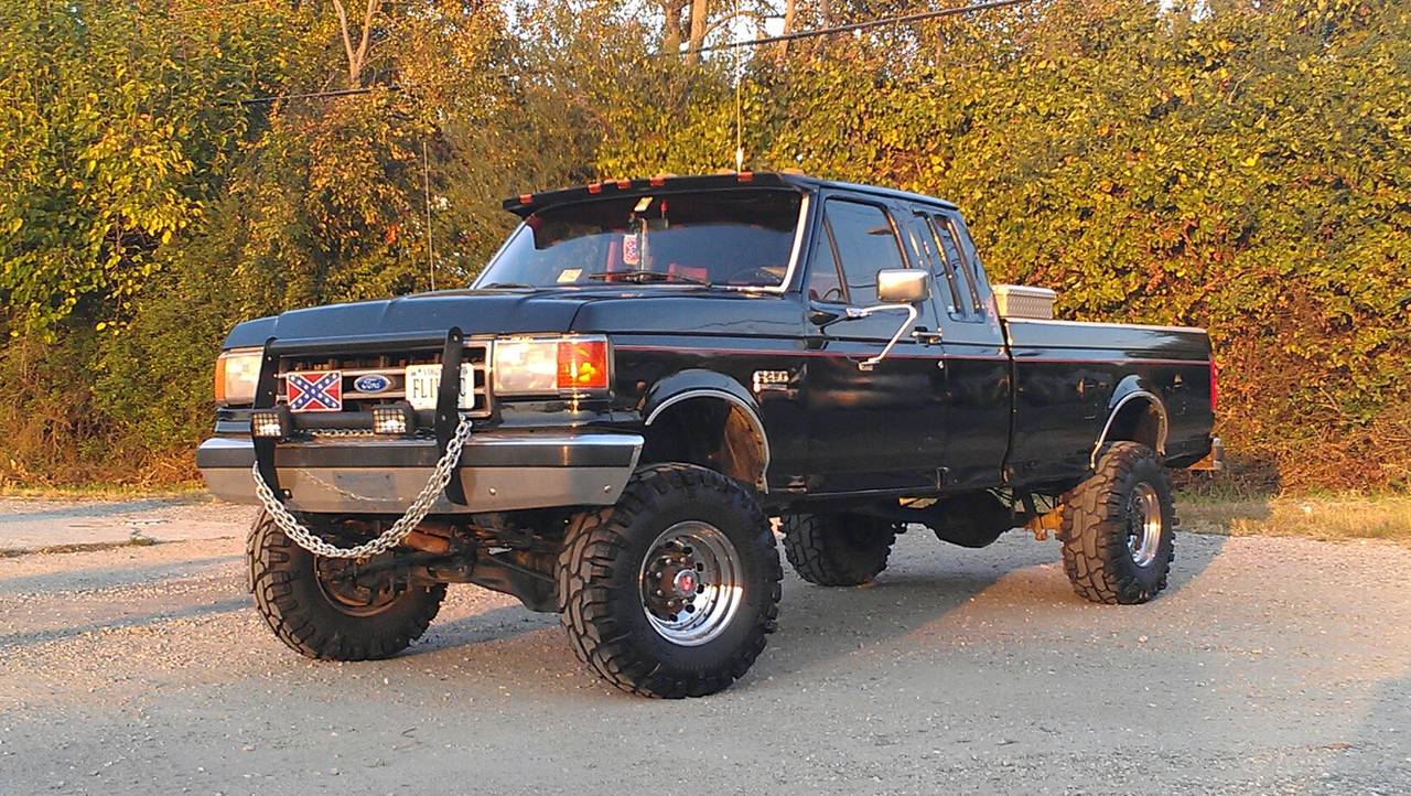 My 1989 F-250 Extended Cab 4x4 5.8 EFI 351 Windsor 5 Speed on 35x12.50 TSL 