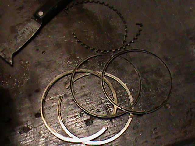 Piston cleaning,preping