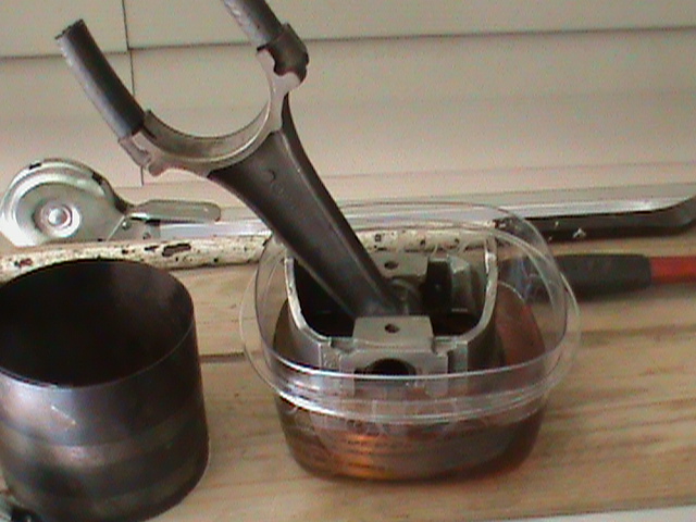 piston installation