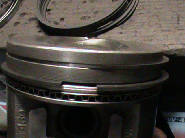 Piston ring installation