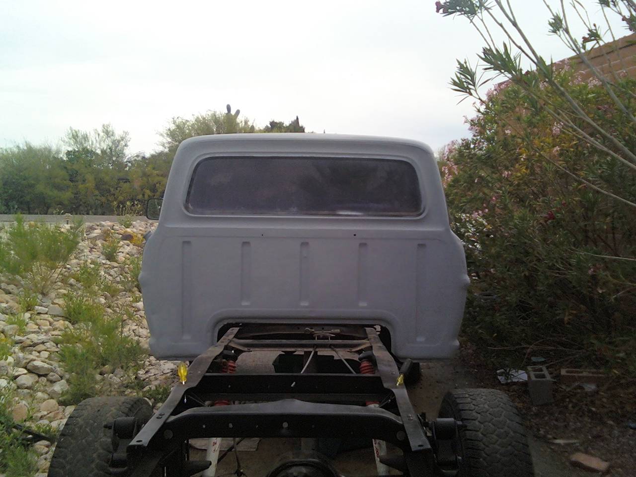 PRIMERED_REAR_END