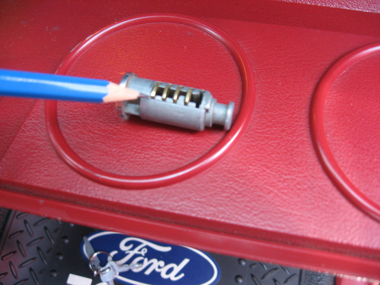 re-keying tumbler