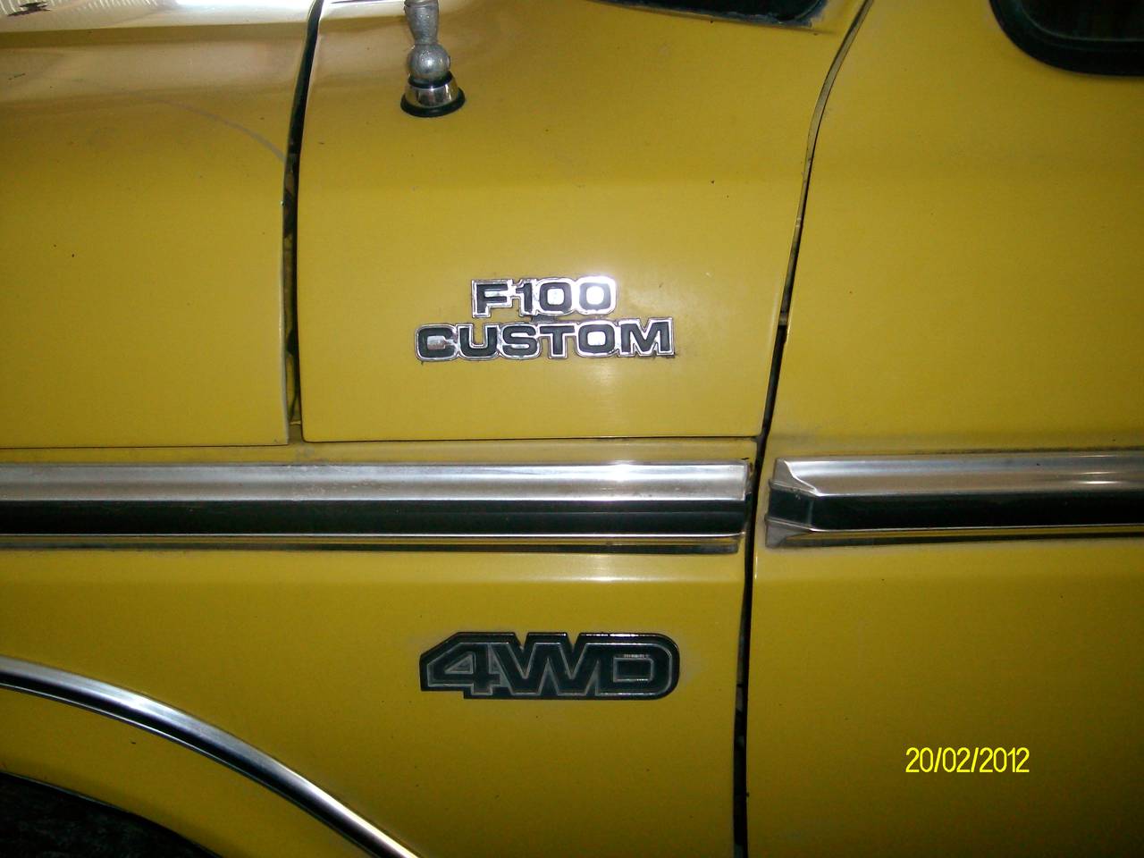 RHD Ford F100 Custom XLT LWB(LongBed) 4x4