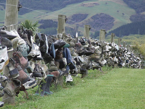 shoe_fence
