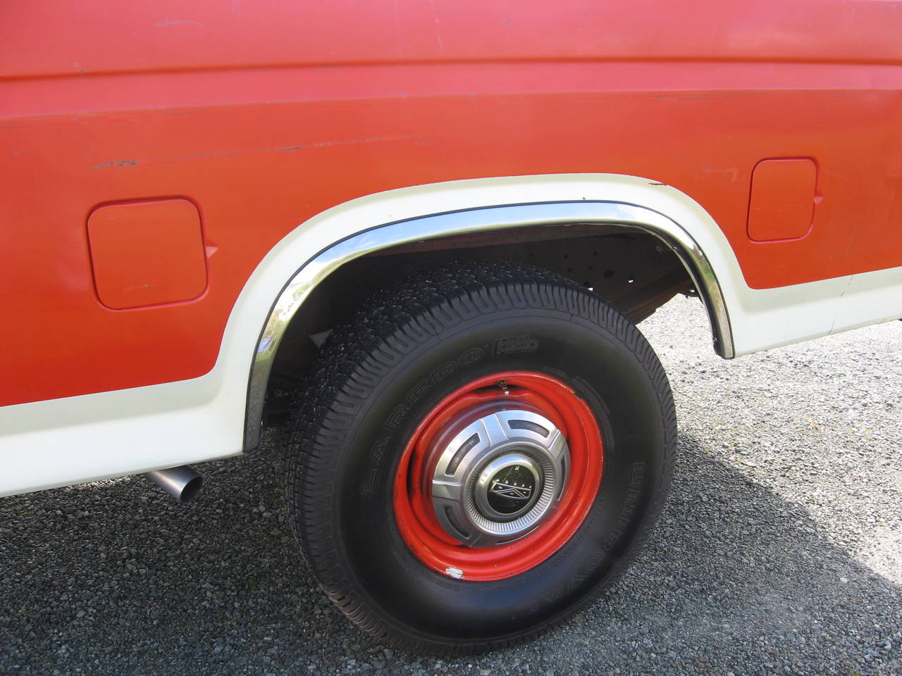 stainless wheel well trim