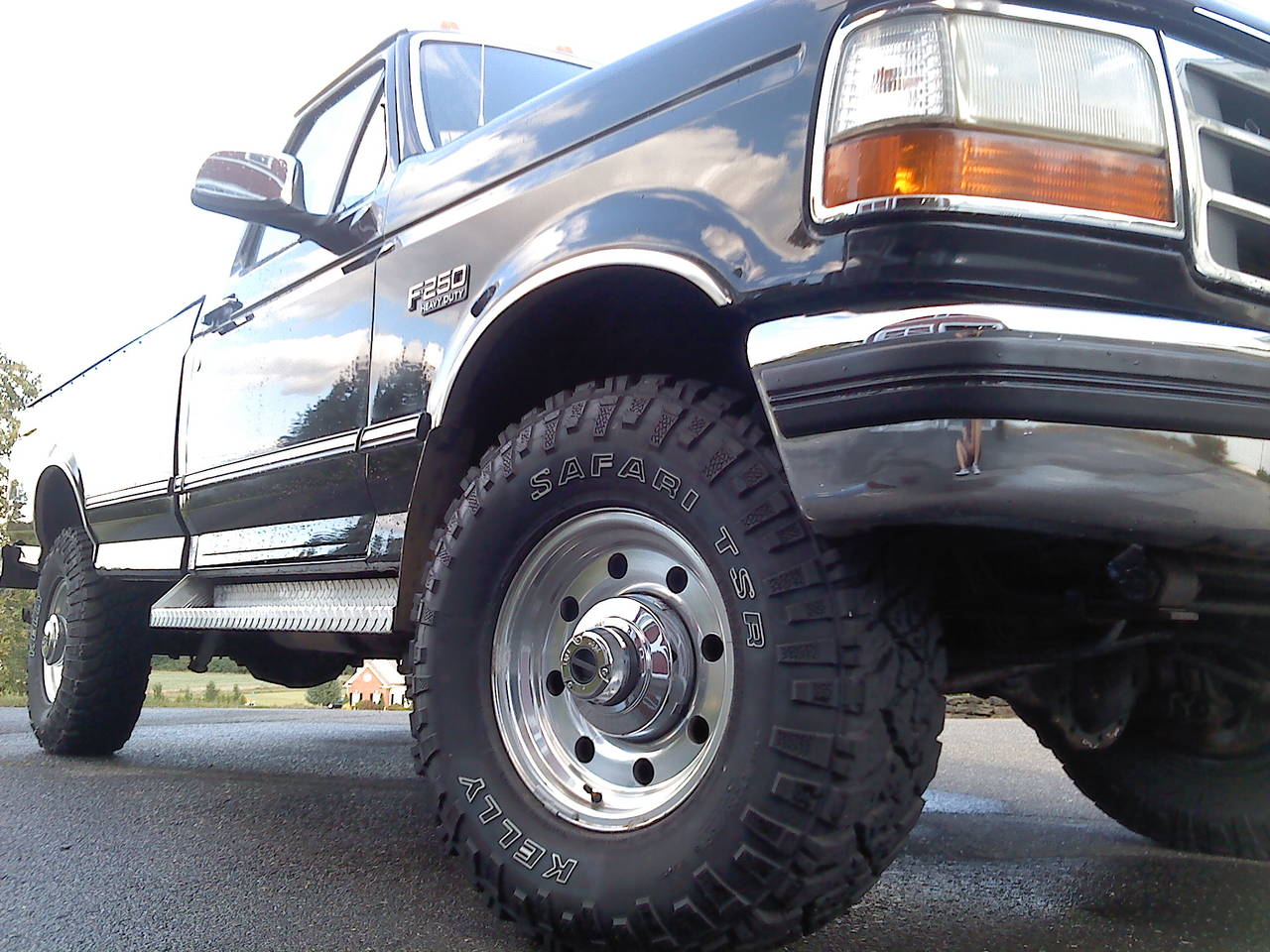 Truck_washed_and_headlights_cleaned_september_18_2011