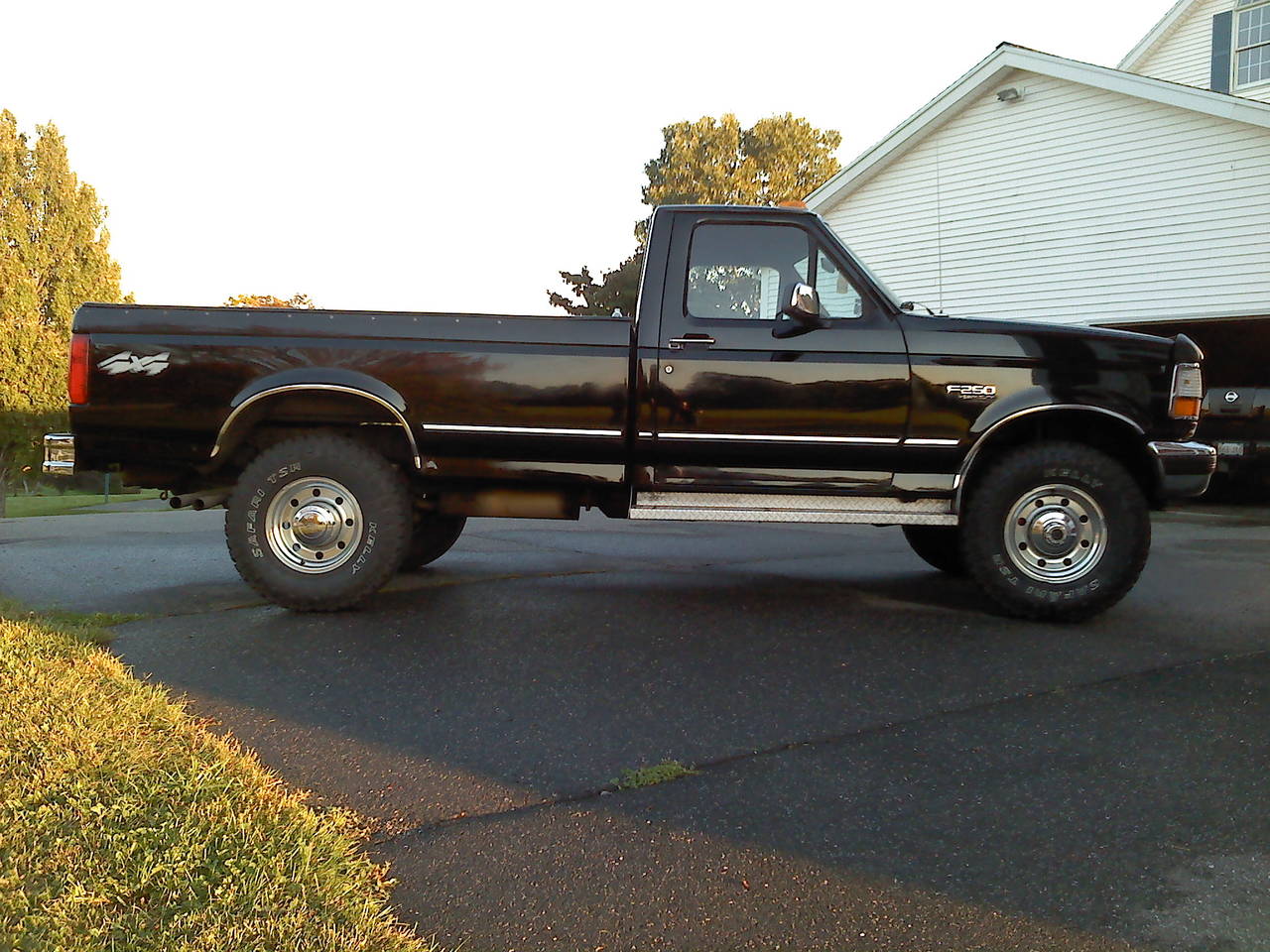 Truck_Waxed_for_first_time_October_8_2011