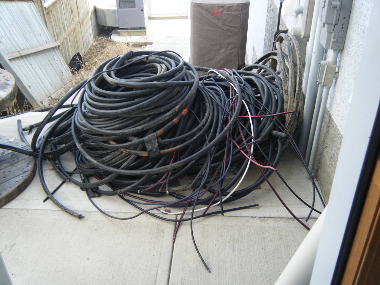 wire_005