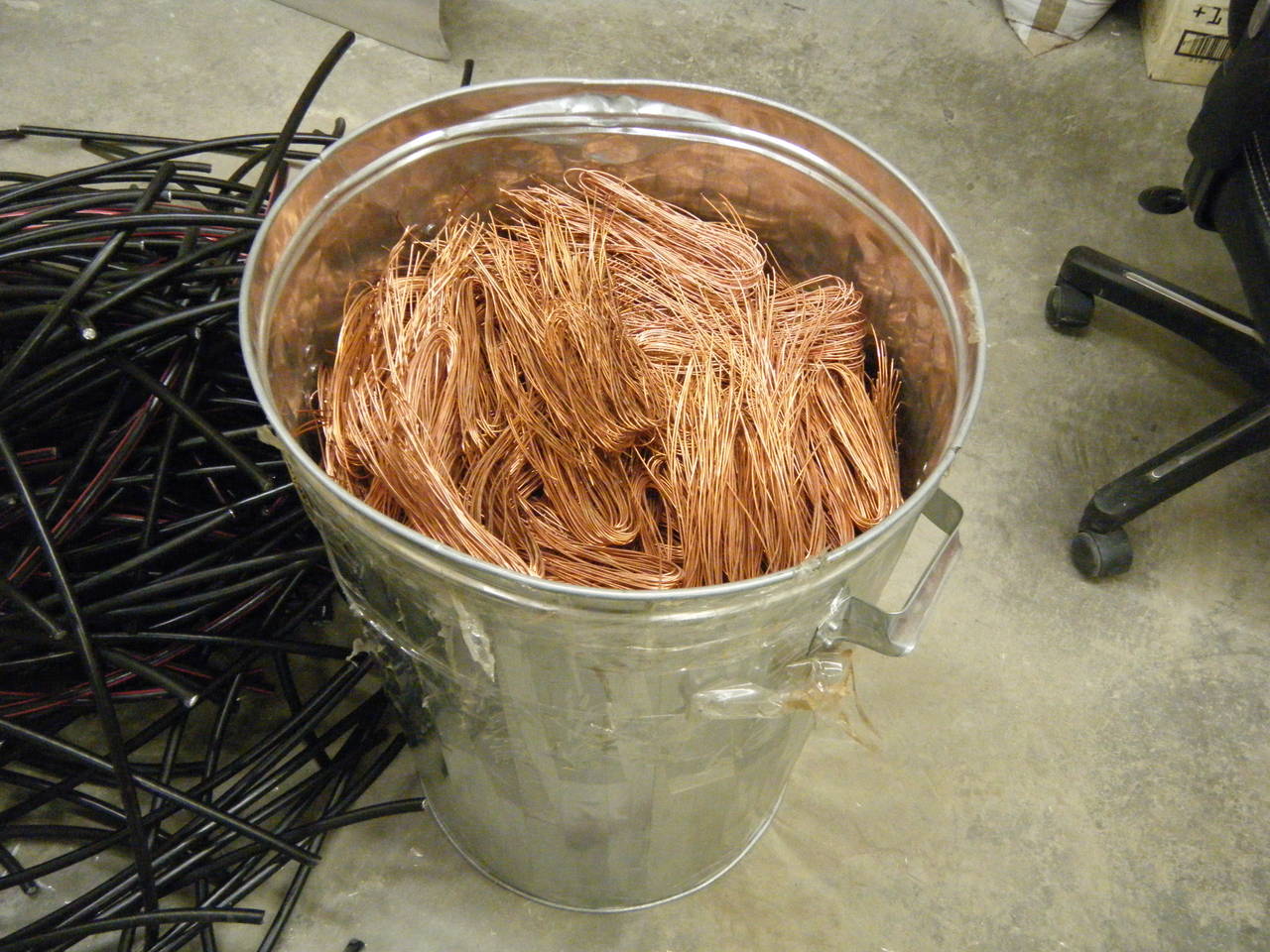 wire_007