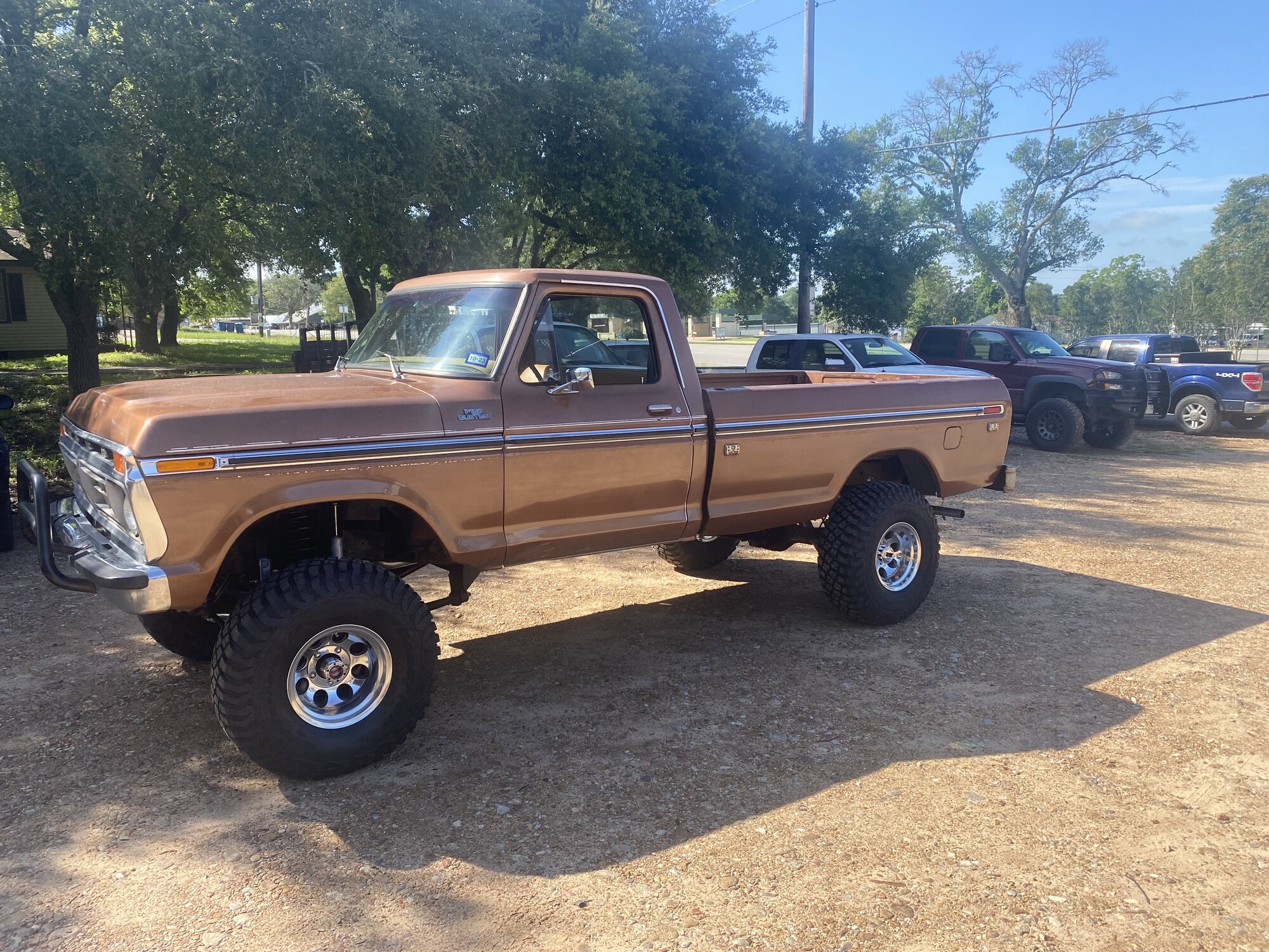 1977 Ford F150 Street Truck -  Ford Truck Profile
