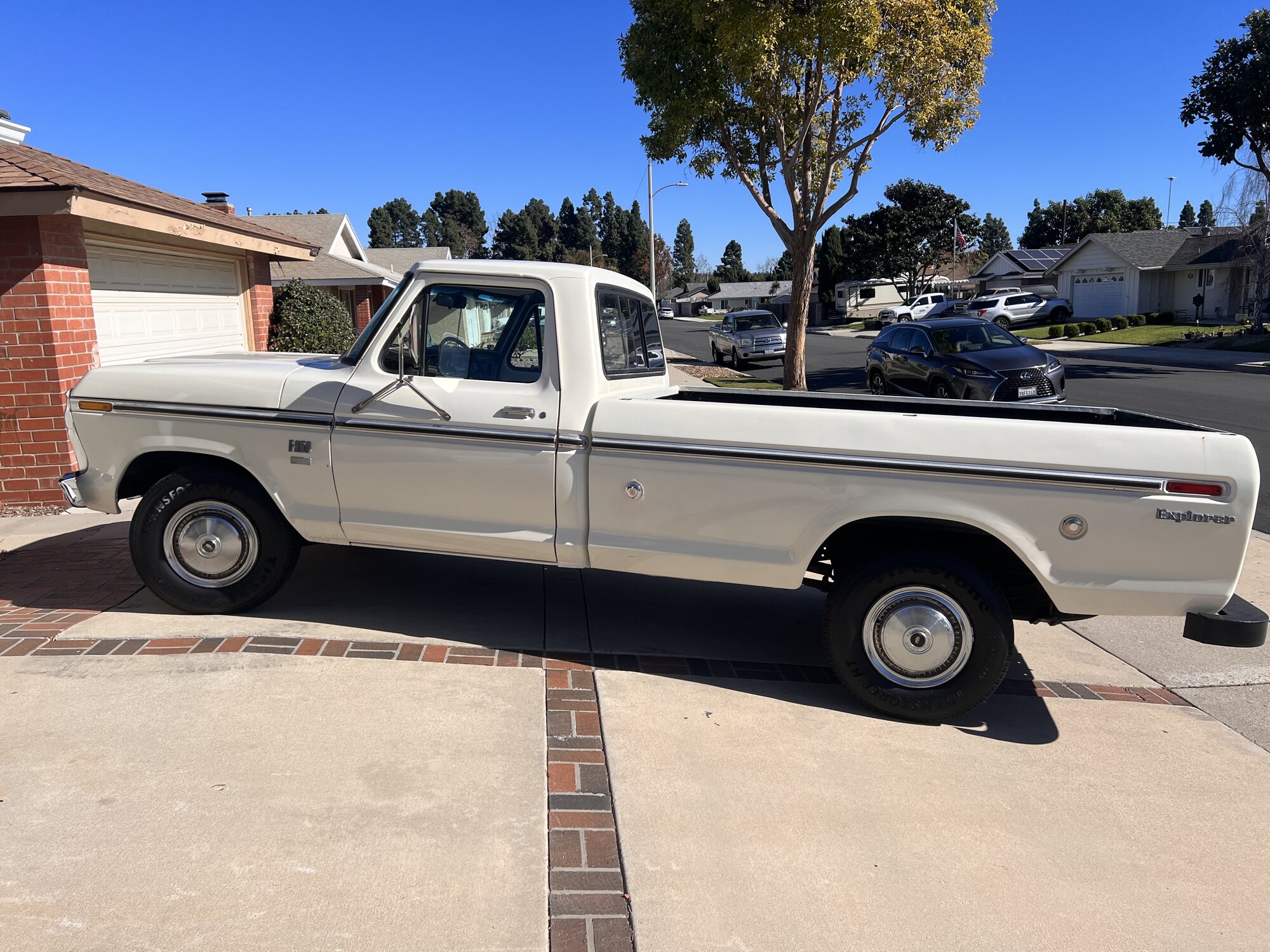 1974 Ford F250 - F250 Explorer Camper Special Street Truck -  Ford Truck Profile