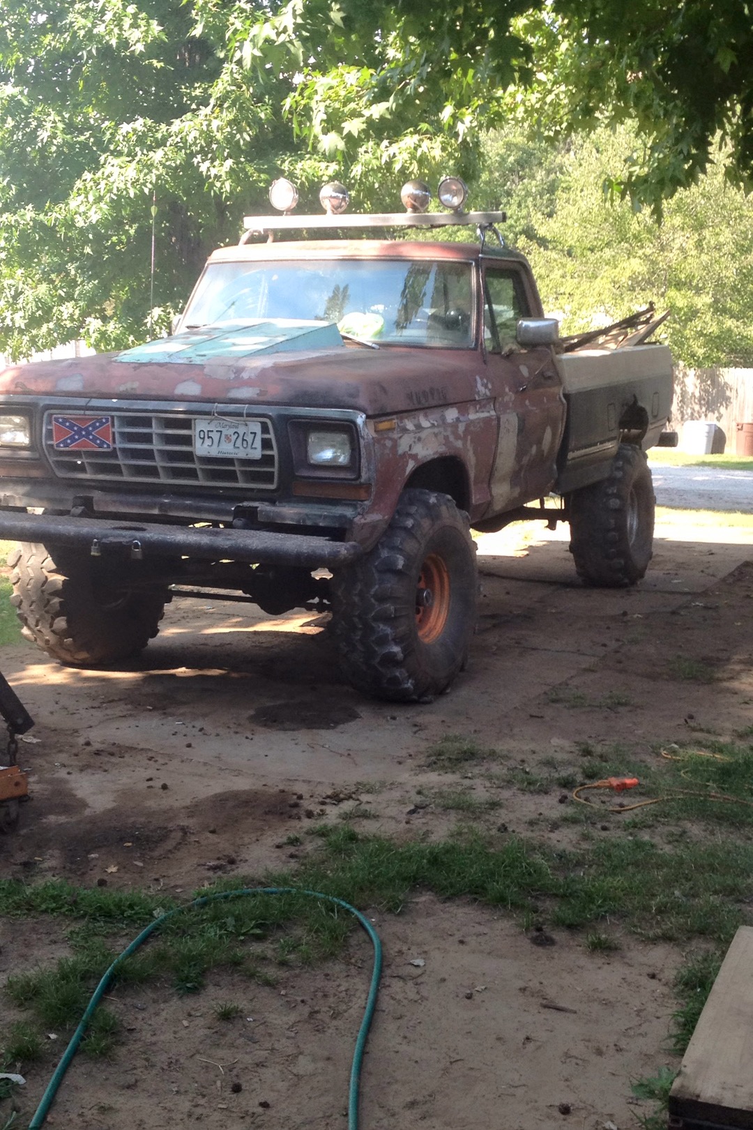 1979 Ford F150 - Mudpig Off-Road -  Ford Truck Profile